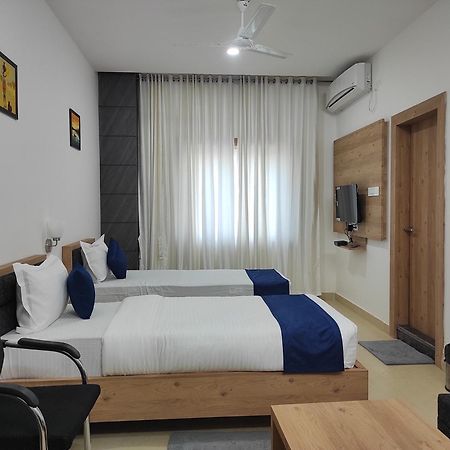 Hotel A G Palace Duliagaon المظهر الخارجي الصورة
